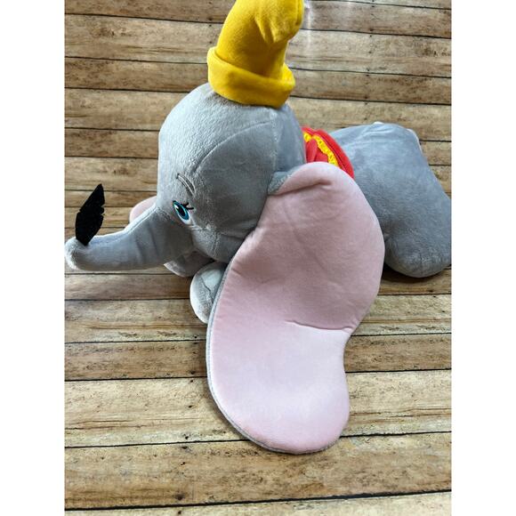 Disney Dumbo with Feather Plush Medium 17'' - Picture 3 of 9